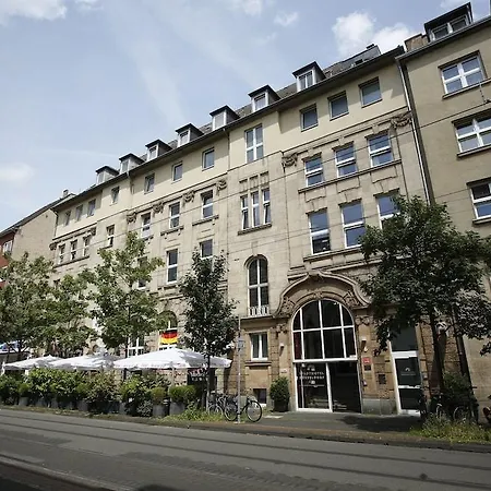 Stadthotel Hotel 3*