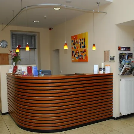 Stadthotel 3* Dusseldorf