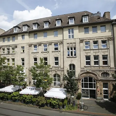 Stadthotel Hotel 3*