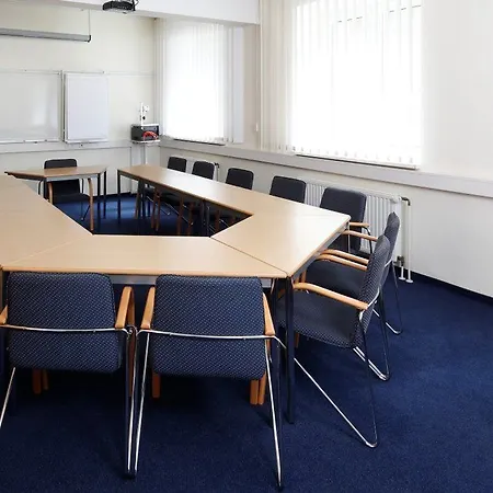 Stadthotel 3*